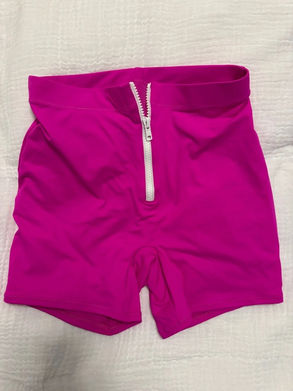 SKIMS Hibiscus (Pink) Sporty Zipper Swim Shorts - Picture 5 of 8